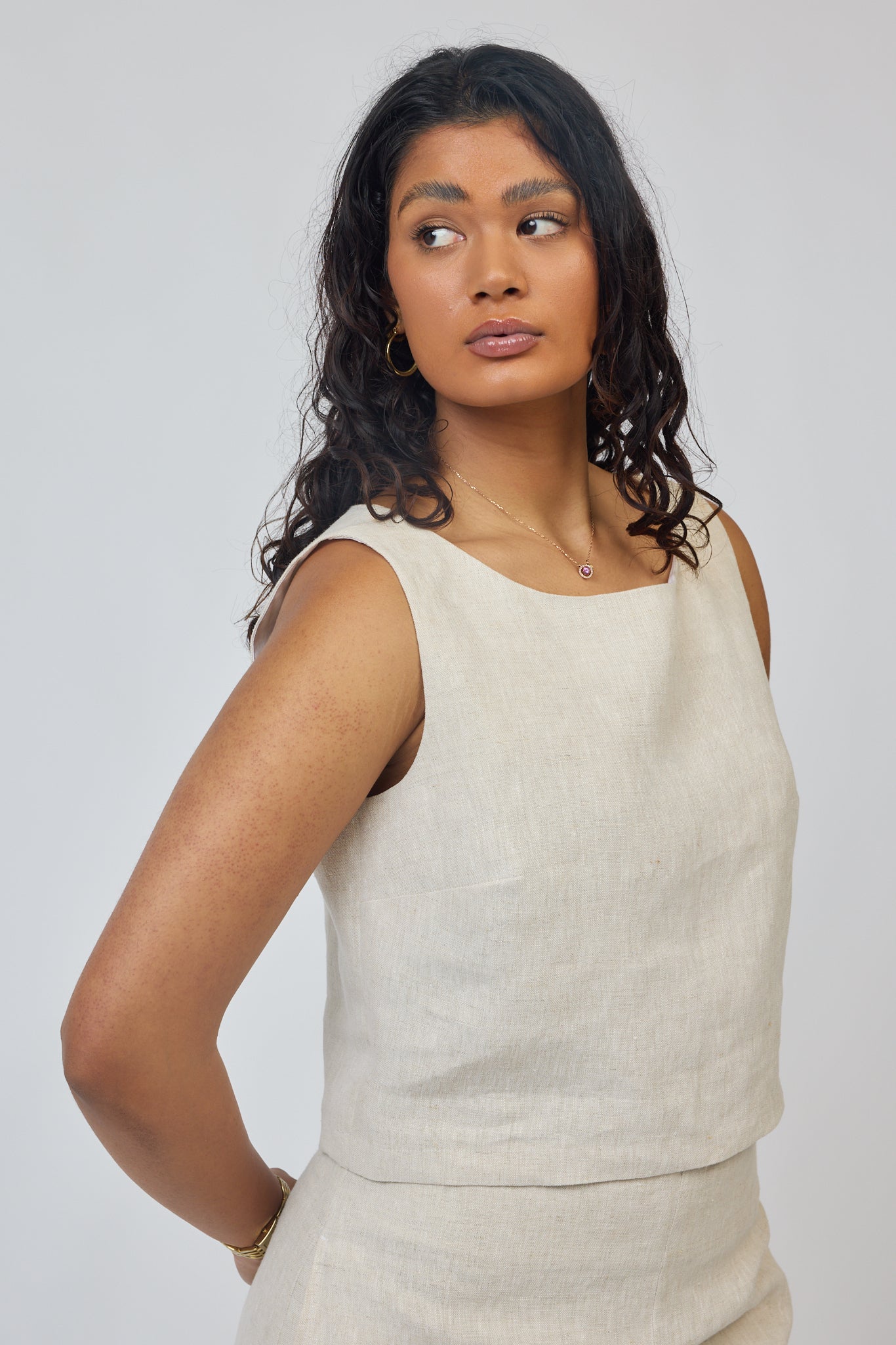 Dee shell top